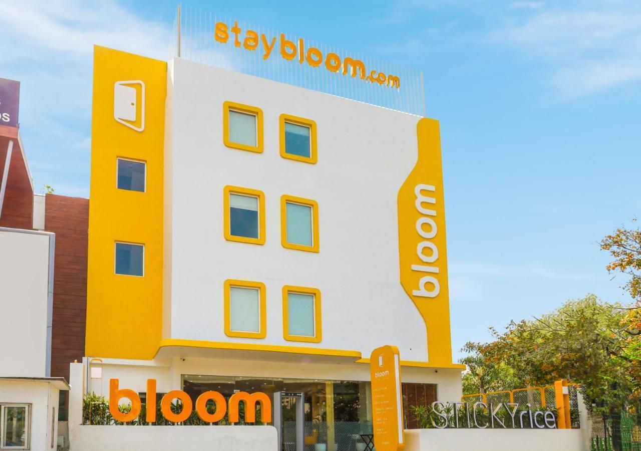 Bloom Hotel - Golf Course Road, Sector 43 Gurgaon Exterior photo
